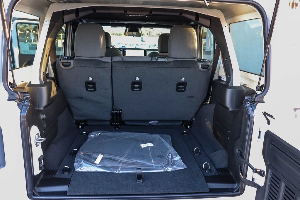 New 2026 Jeep Wrangler Unlimited Sport AWD/4WD image 29