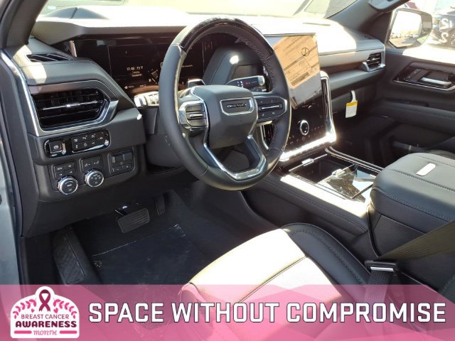 New 2027 GMC Yukon Denali w/ Denali Reserve Package AWD/4WD image 3