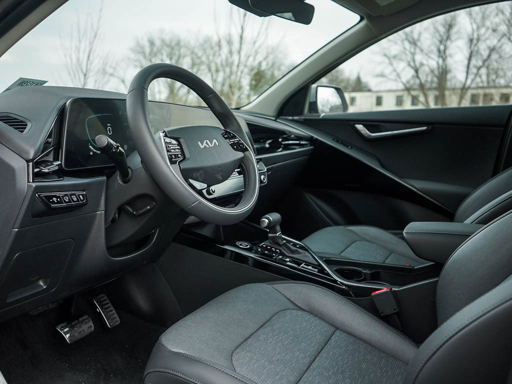 New 2026 Kia Niro SX Touring image 17