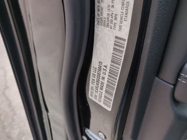 New 2025 Jeep Grand Cherokee L Limited w/ Luxury Tech Group II AWD/4WD image 39