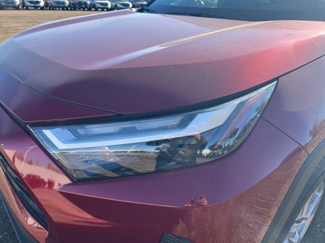 Used 2025 Toyota RAV4 LE image 11