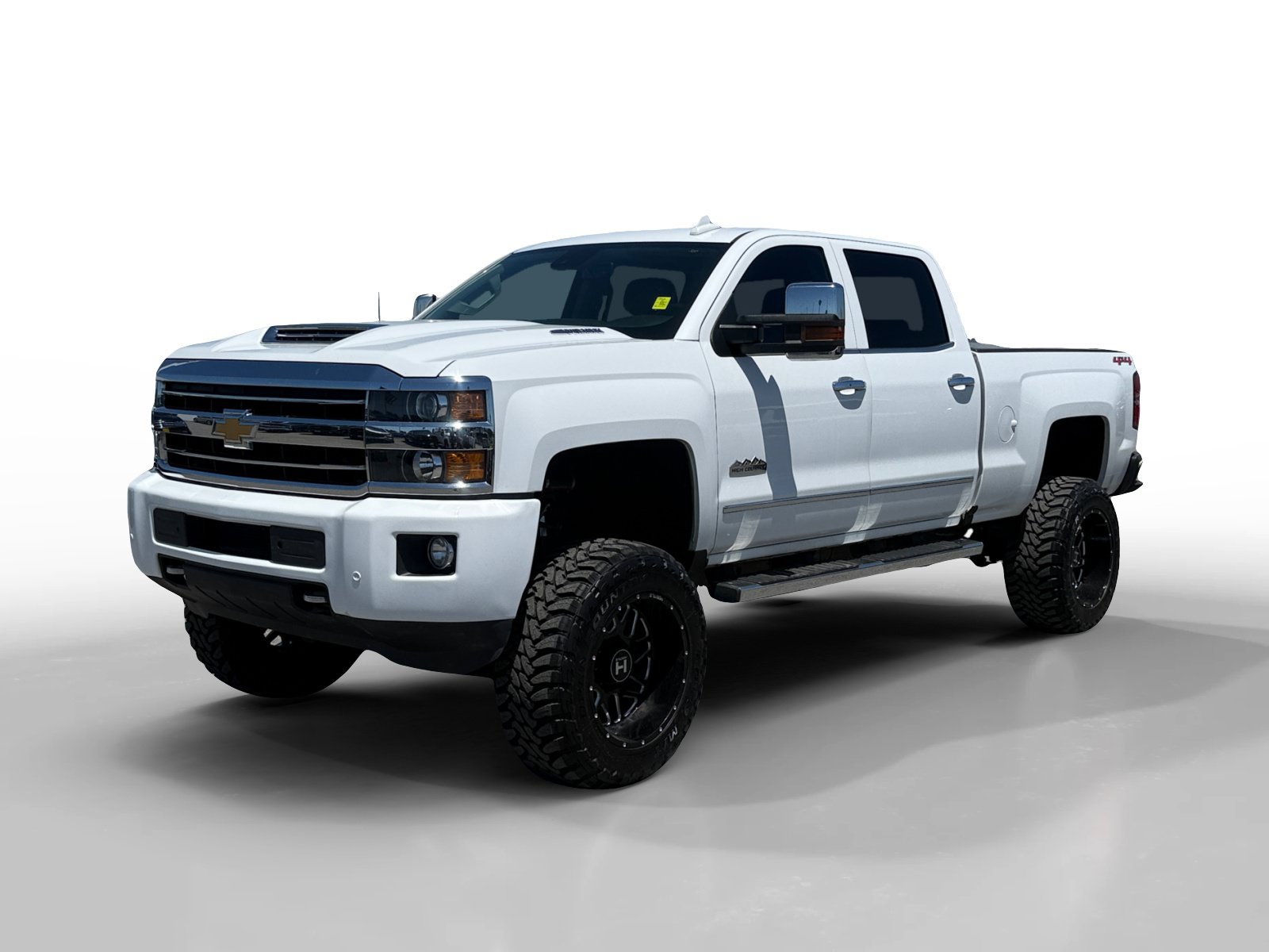 Used 2018 Chevrolet Silverado 2500 High Country w/ Duramax Plus Package AWD/4WD image 1