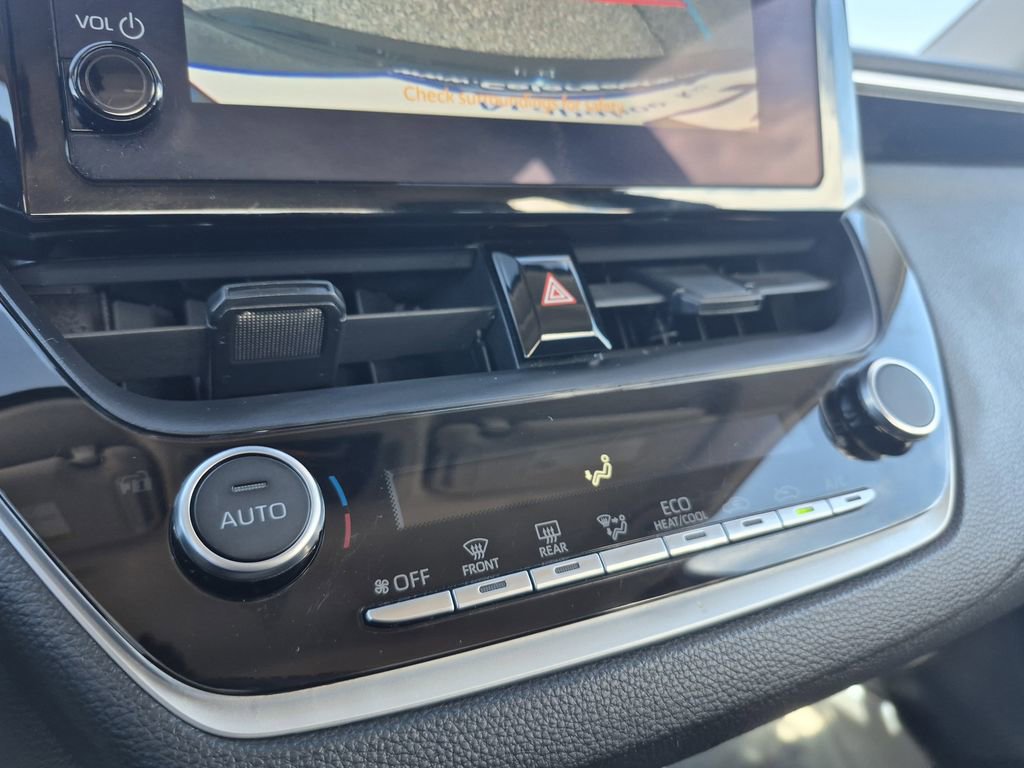 Used 2024 Toyota Corolla LE image 24