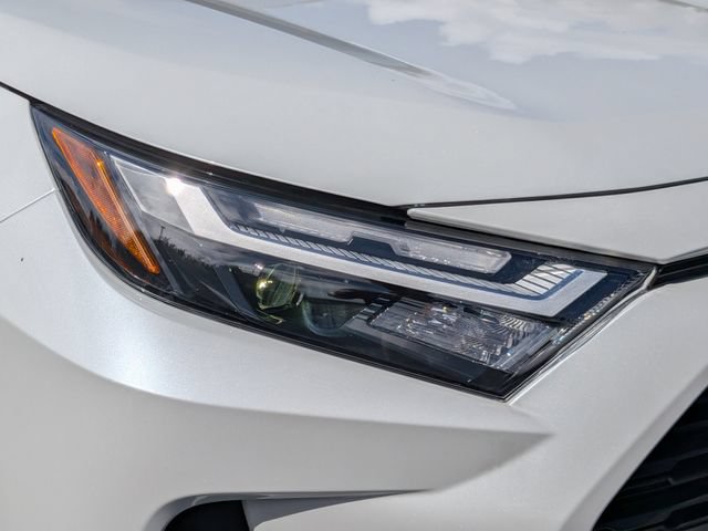 Used 2025 Toyota RAV4 XLE Premium AWD/4WD image 10