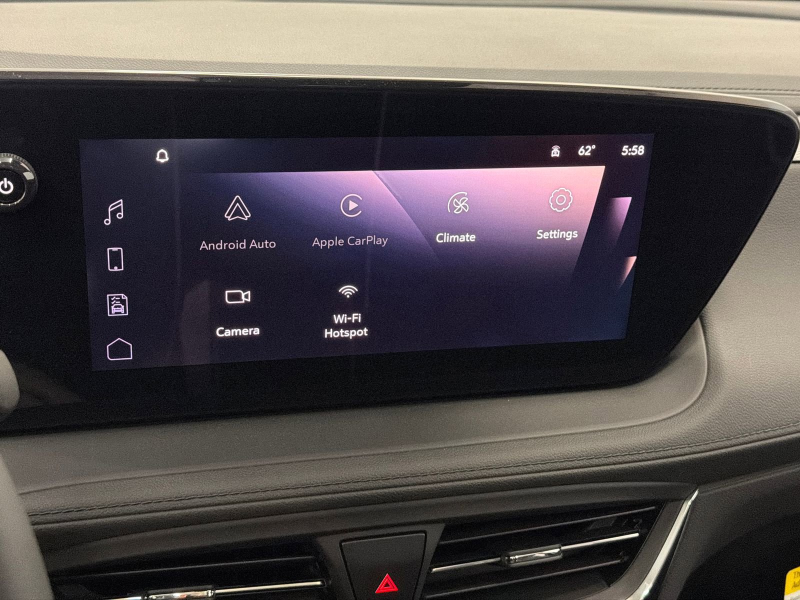 Used 2025 Buick Encore GX Avenir w/ Avenir Technology Package AWD/4WD image 25