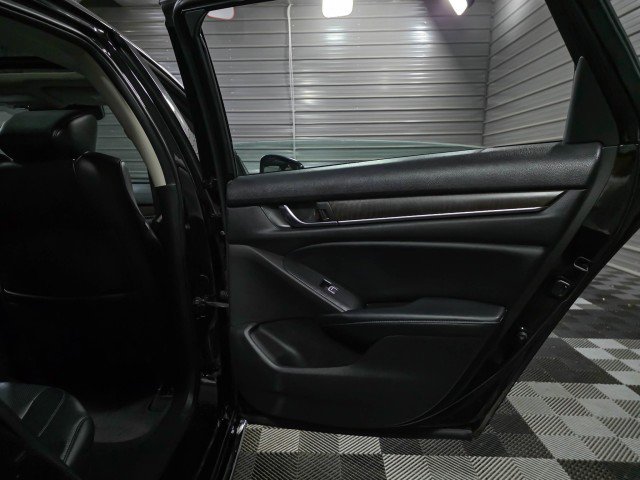Used 2018 Honda Accord EX-L image 36