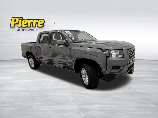 Used 2023 Nissan Frontier SV image 6