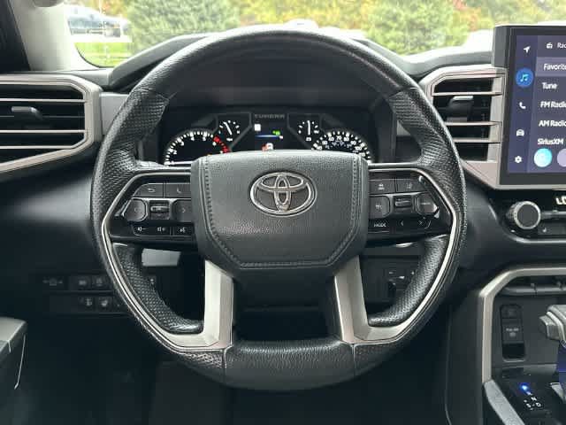 Used 2022 Toyota Tundra SR5 w/ SR5 Premium Package AWD/4WD image 7