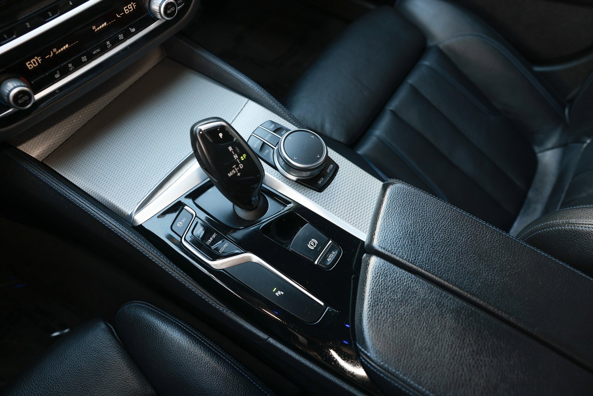Used 2018 BMW 540i image 43