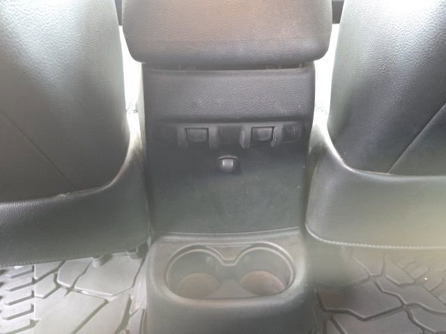 Used 2016 Jeep Wrangler Unlimited Sahara w/ Dual Top Group image 21