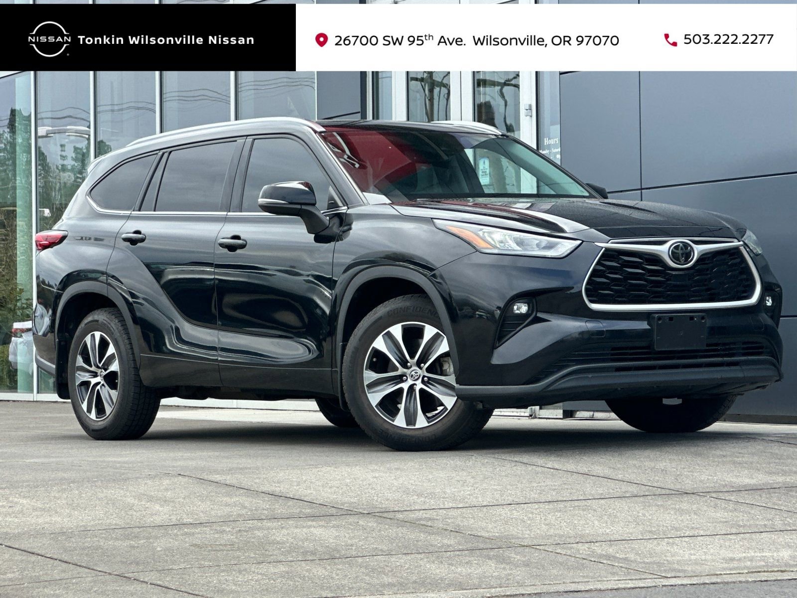 Used 2020 Toyota Highlander XLE AWD/4WD image 1