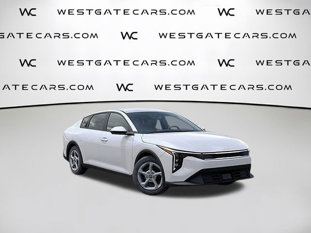 New 2025 Kia K4 LXS image 11