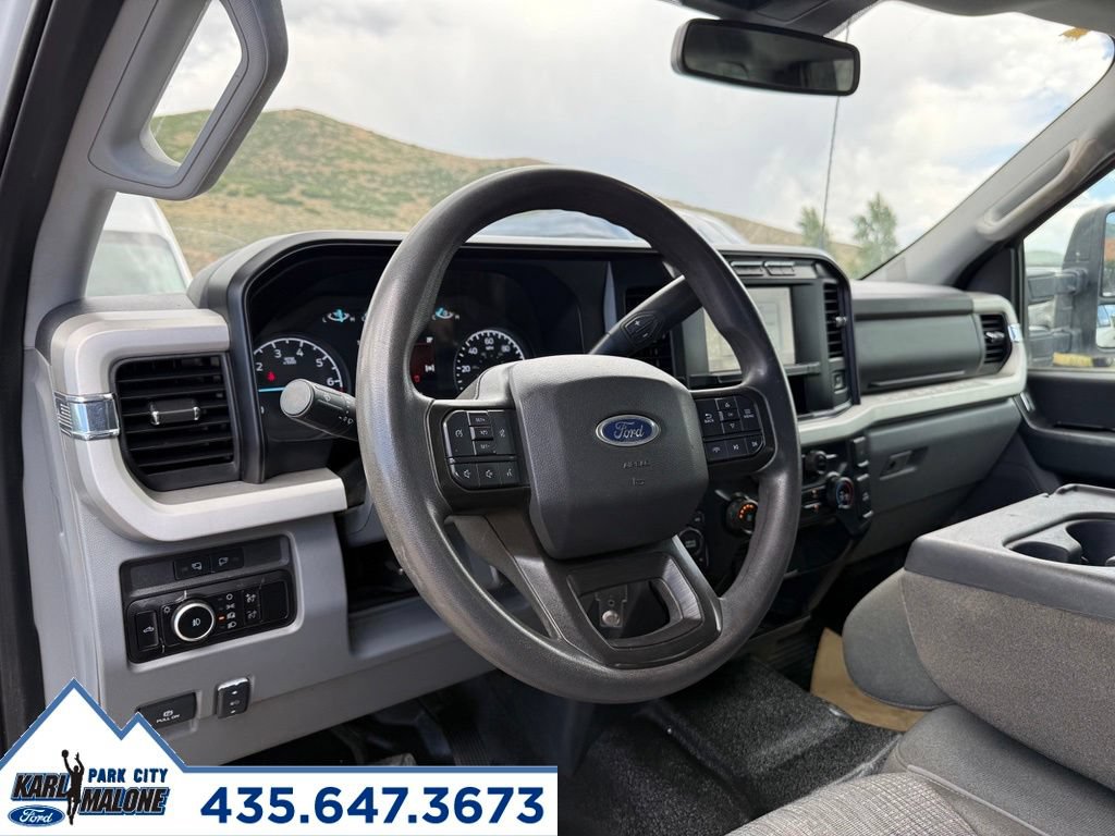 Used 2023 Ford F350 XLT AWD/4WD image 14