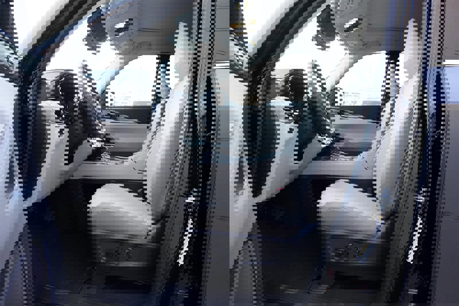 New 2026 INFINITI QX60 Luxe image 17