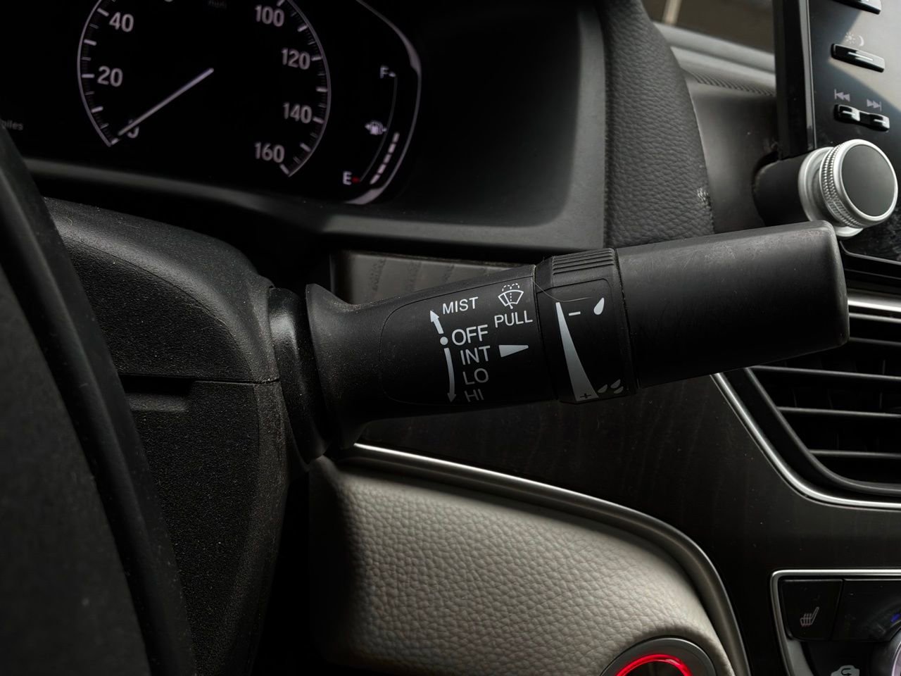 Used 2018 Honda Accord EX-L image 38