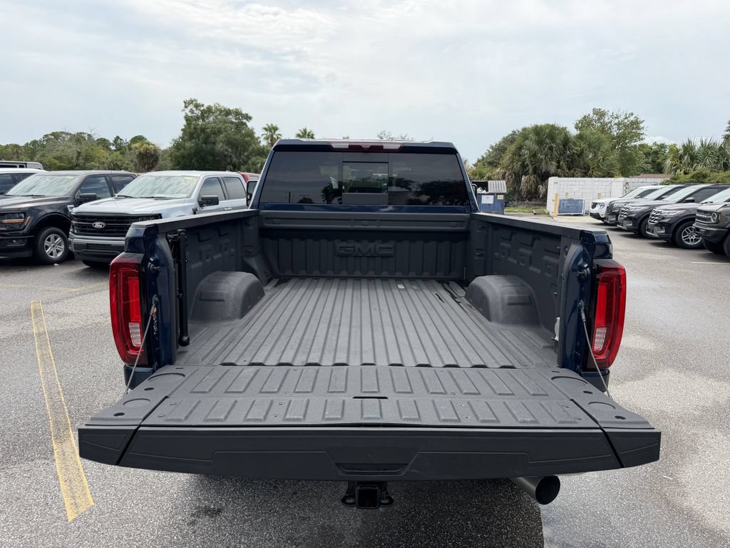 Used 2023 GMC Sierra 2500 SLT AWD/4WD image 14