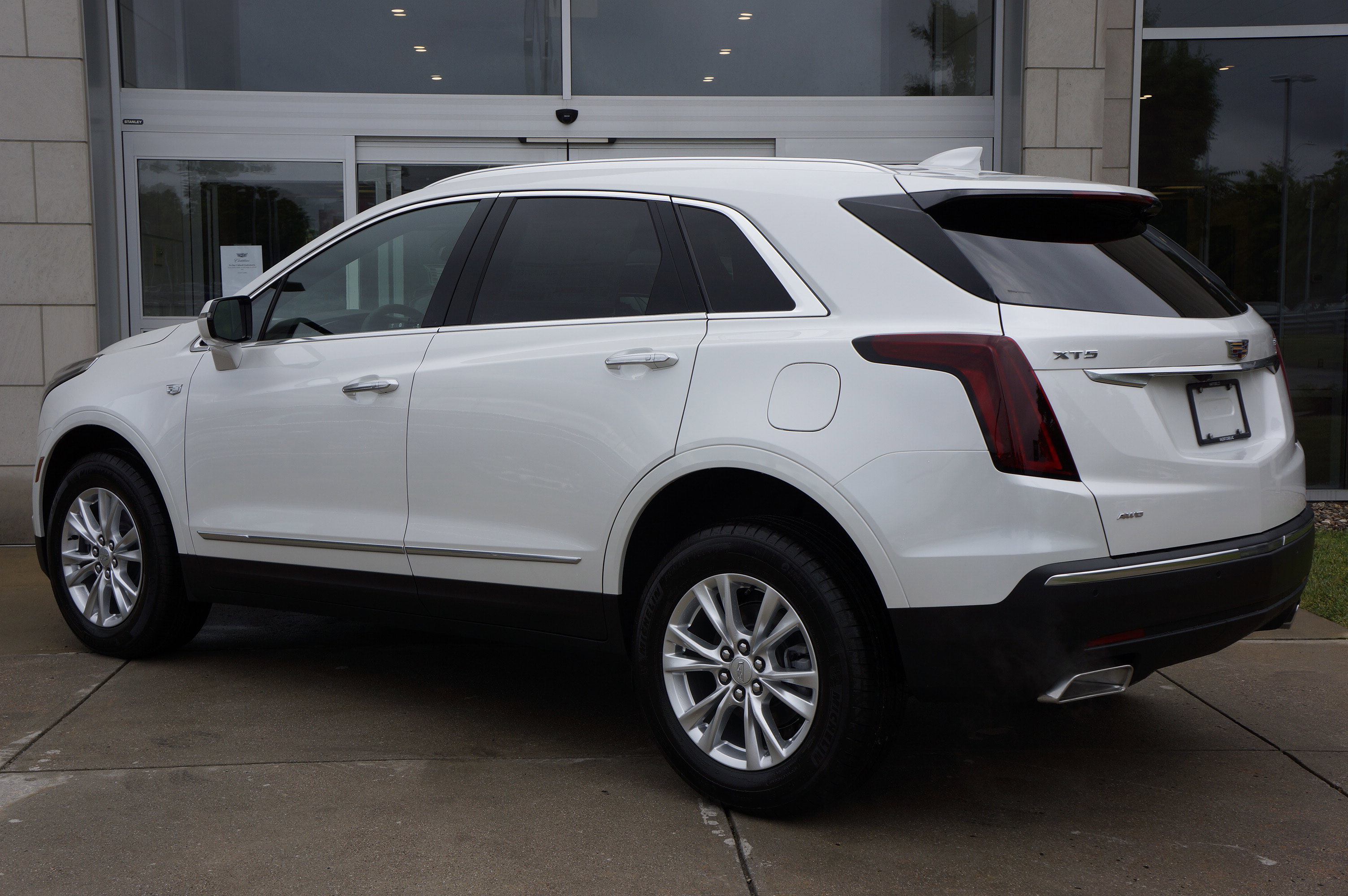 Used 2024 Cadillac XT5 Luxury image 9