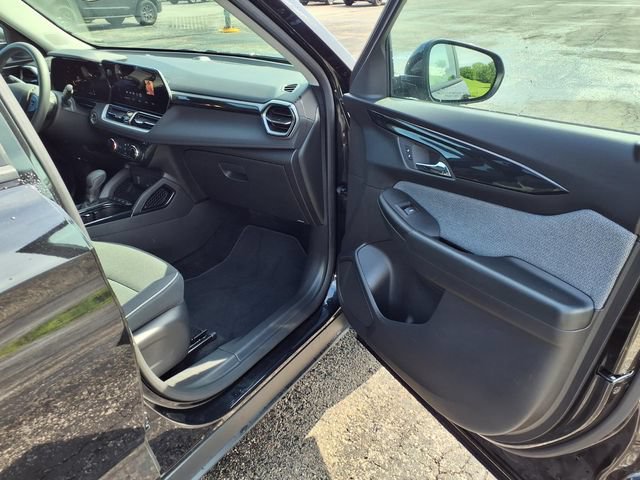 Used 2025 Chevrolet TrailBlazer LT AWD/4WD image 79