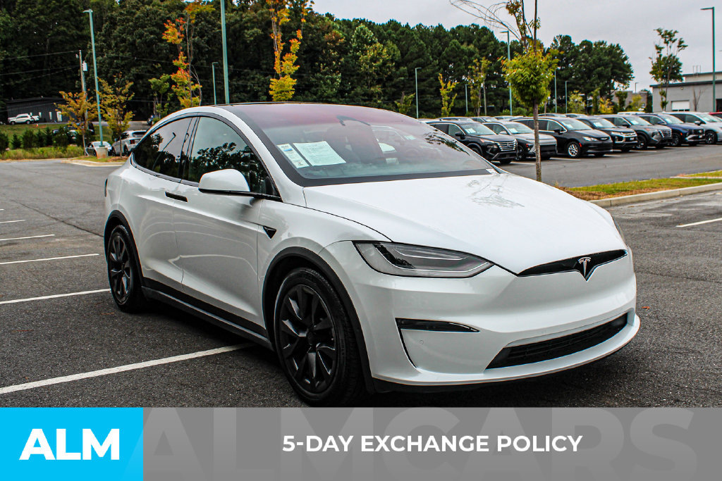 Used 2023 Tesla Model X AWD/4WD image 3