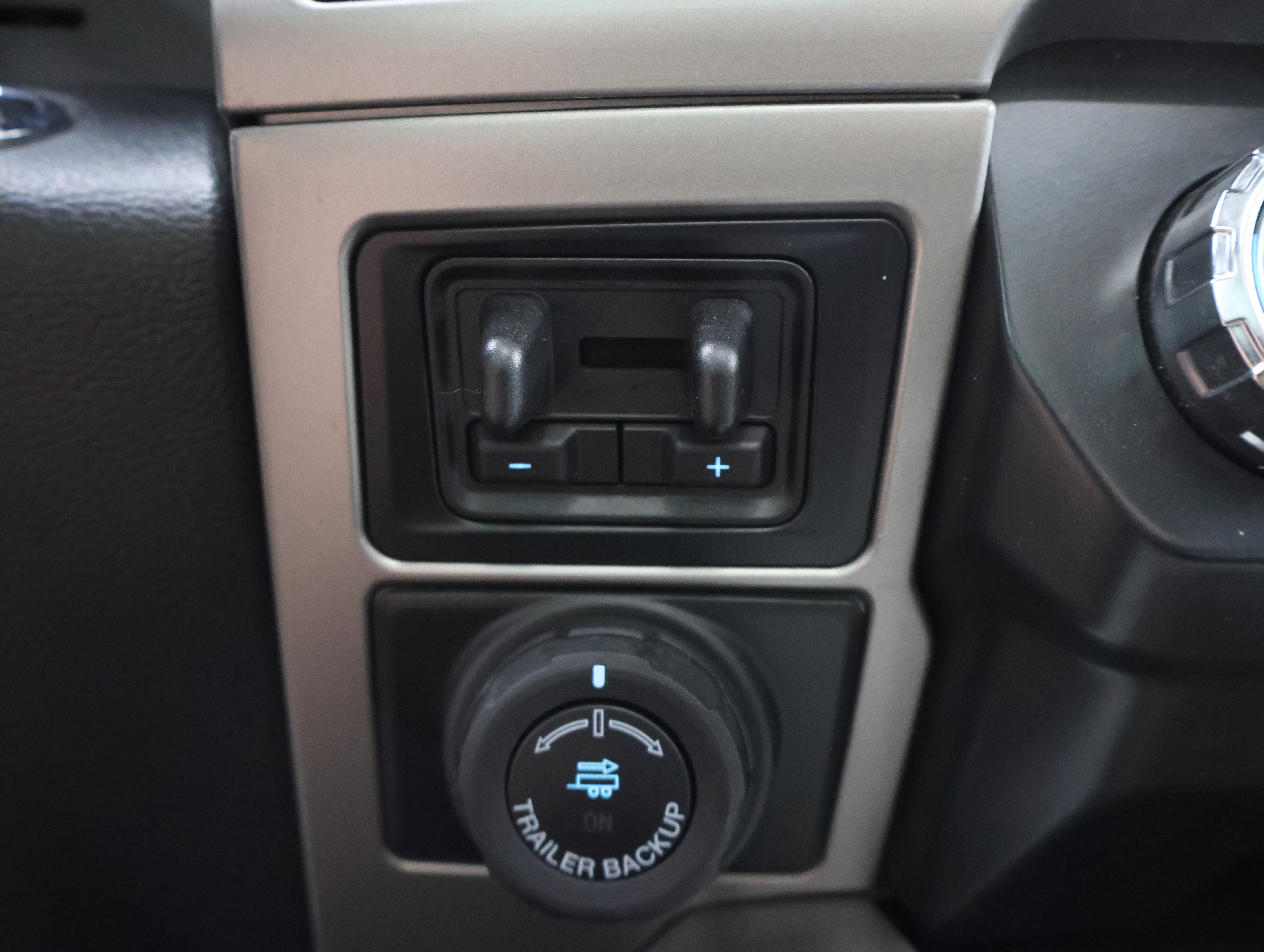 Used 2022 Ford F450 Lariat w/ Lariat Ultimate Package AWD/4WD image 50