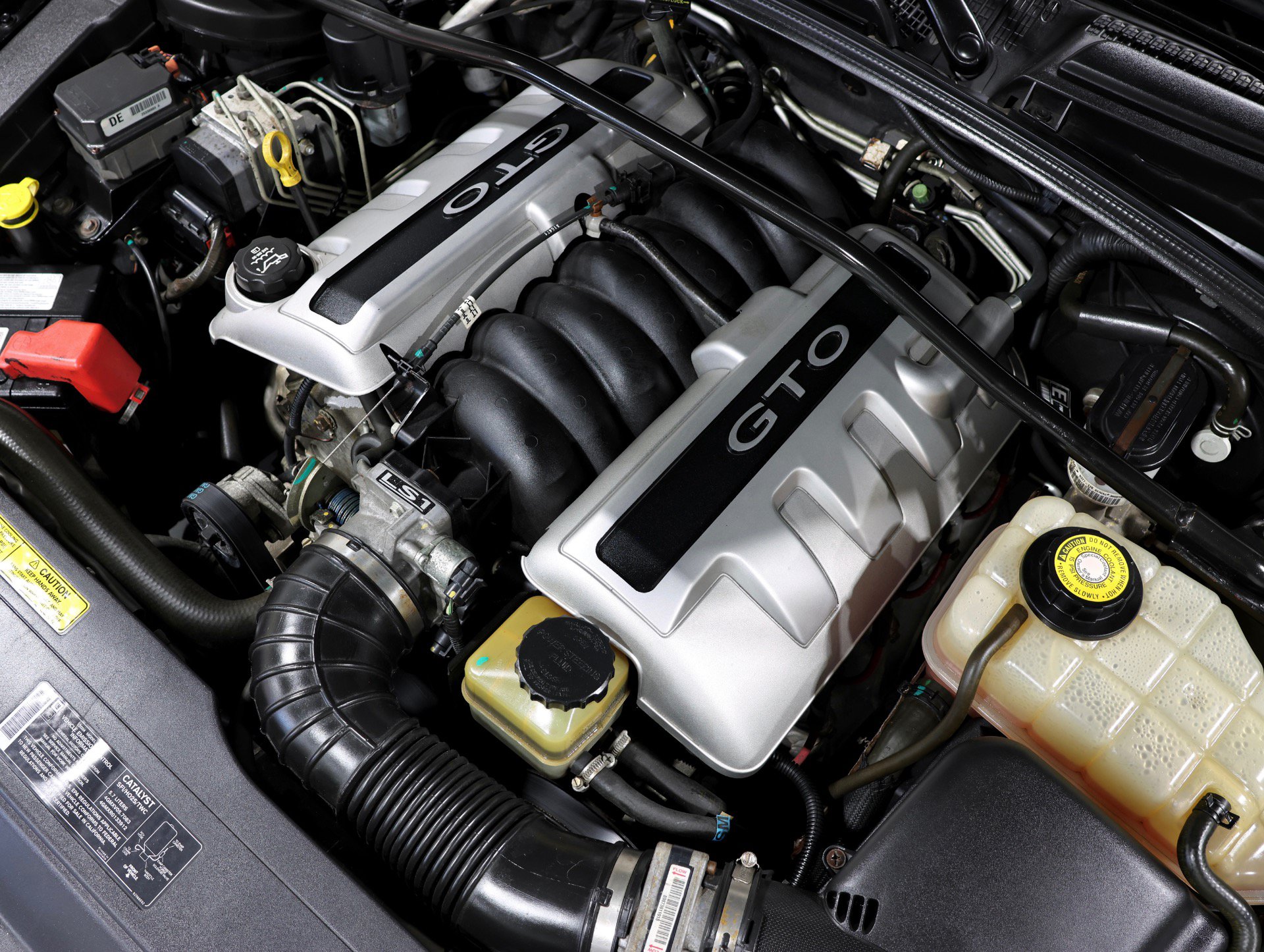 Used 2004 Pontiac GTO RWD image 74