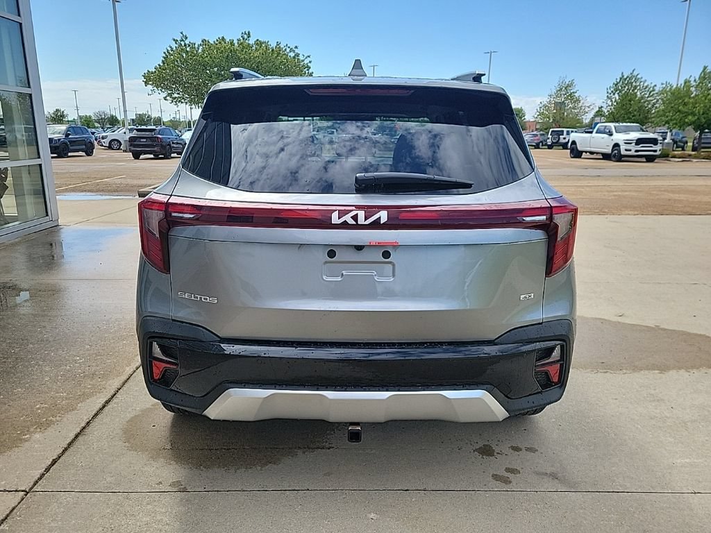 New 2026 Kia Seltos EX AWD/4WD image 6
