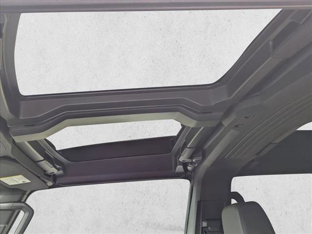 New 2026 GMC Hummer EV SUV image 15