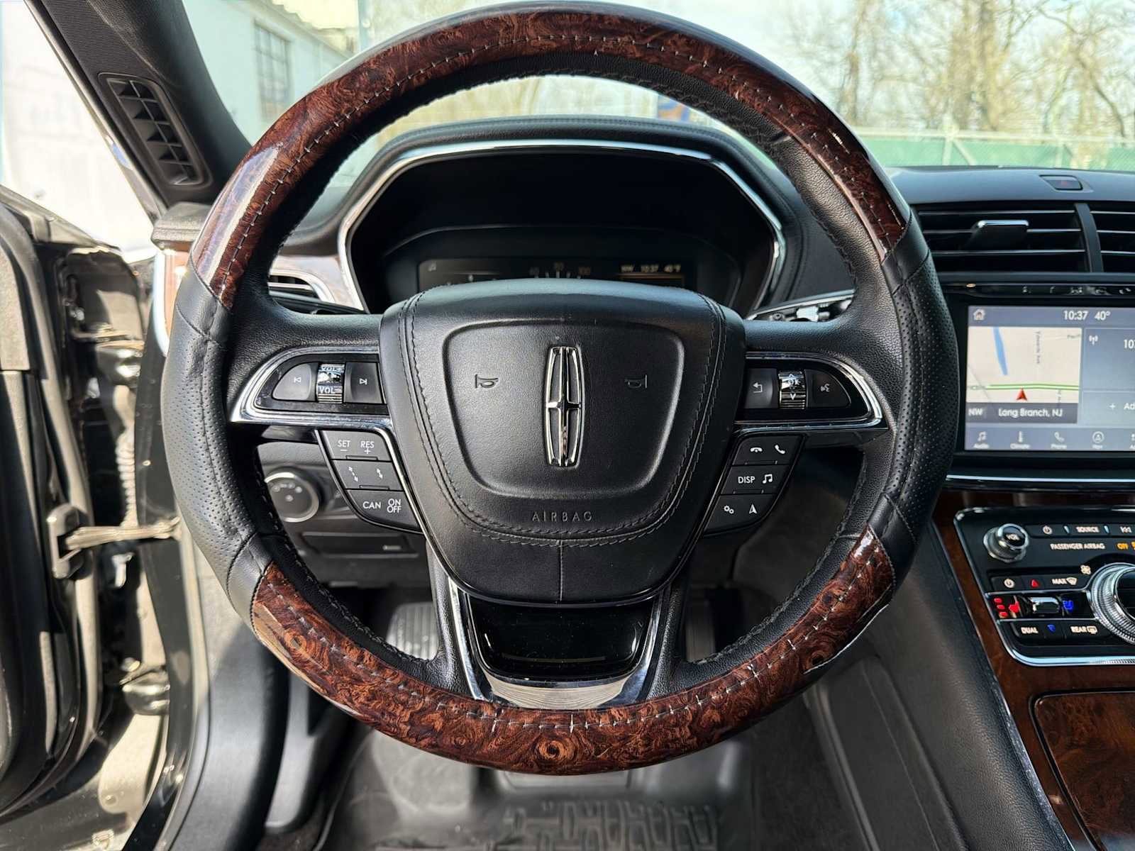 Used 2020 Lincoln Continental AWD w/ Equipment Group 500A image 23