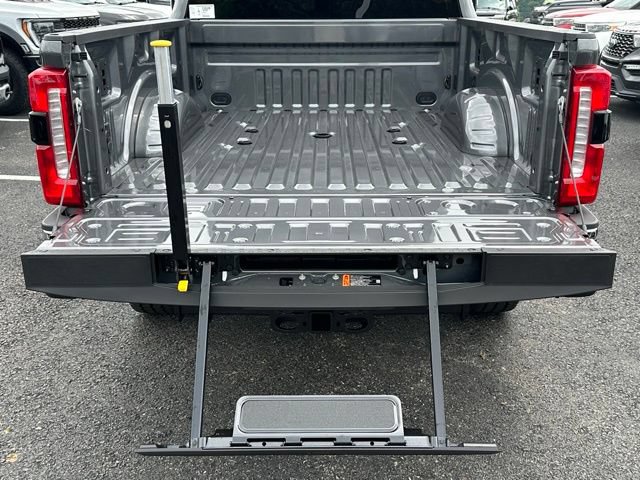 New 2026 Ford F350 Lariat w/ Lariat Ultimate Package AWD/4WD image 31