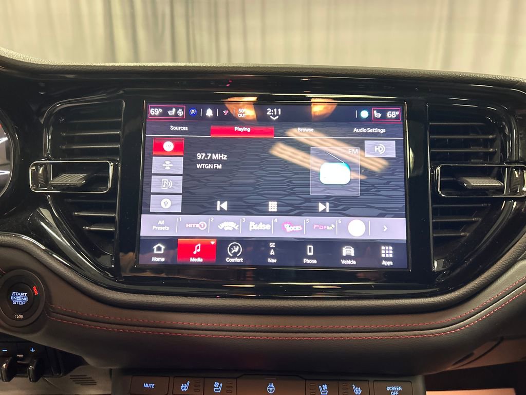 Used 2025 Dodge Durango GT AWD/4WD image 17