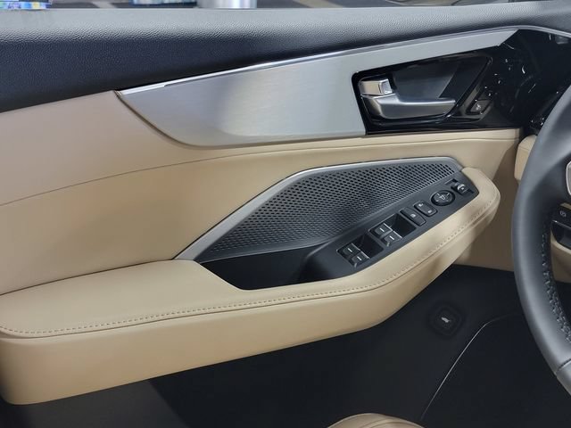 Certified 2025 Acura MDX SH-AWD image 22