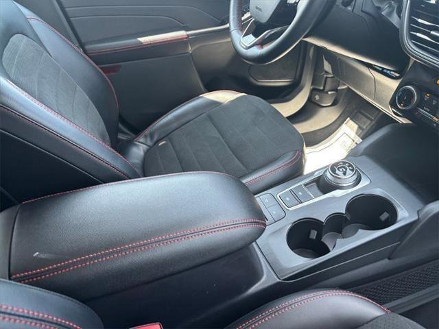 Used 2022 Ford Escape SEL w/ SEL Stealth AWD Package image 19