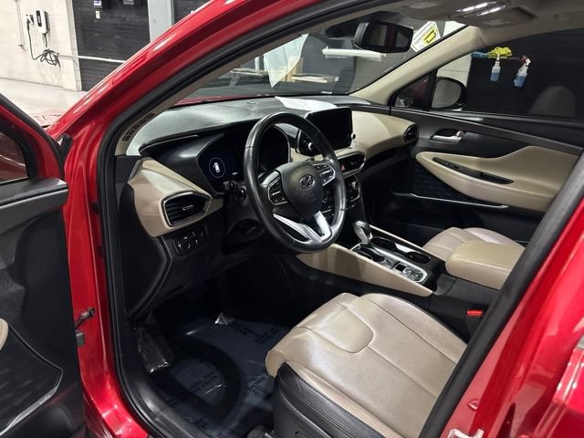 Used 2020 Hyundai Santa Fe Limited AWD/4WD image 10