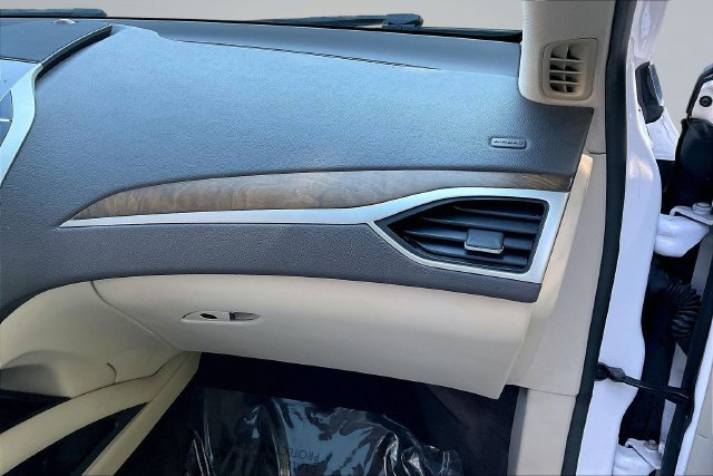 Used 2018 Lincoln MKZ Reserve w/ Technology Package FWD image 18