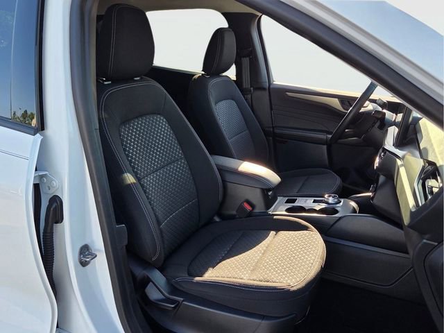 Used 2023 Ford Escape Active w/ Tech Pack #1 FWD image 18