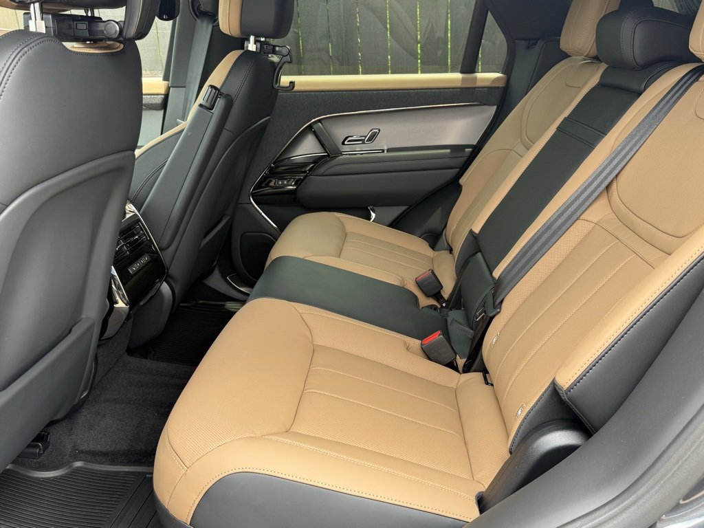 New 2025 Land Rover Range Rover Sport Dynamic SE image 29