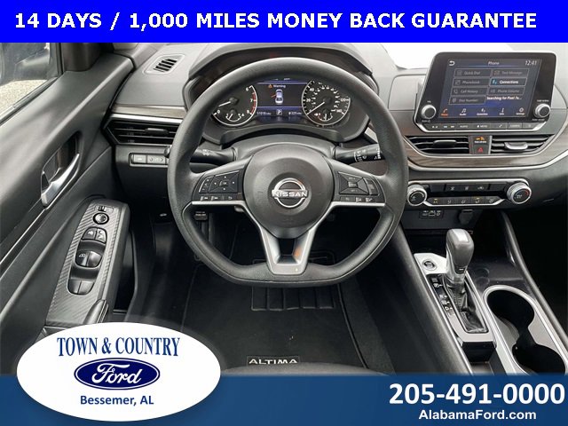 Used 2024 Nissan Altima 2.5 SV image 14