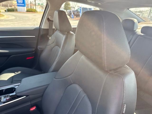 Certified 2023 Hyundai Sonata Limited FWD image 13