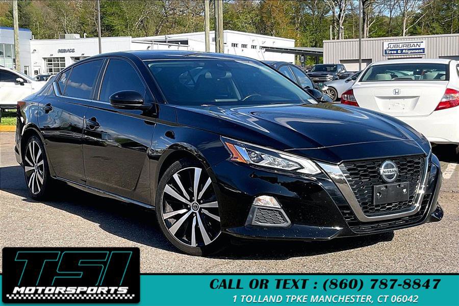 Used 2020 Nissan Altima 2.5 SR w/ Premium Package FWD image 1