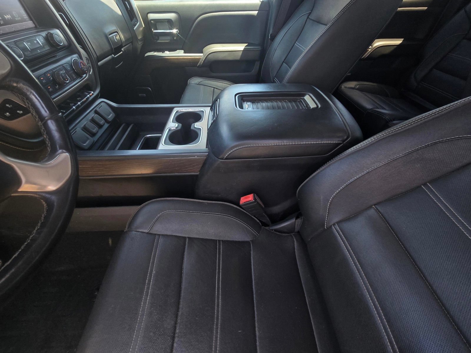 Used 2018 GMC Sierra 3500 Denali AWD/4WD image 12