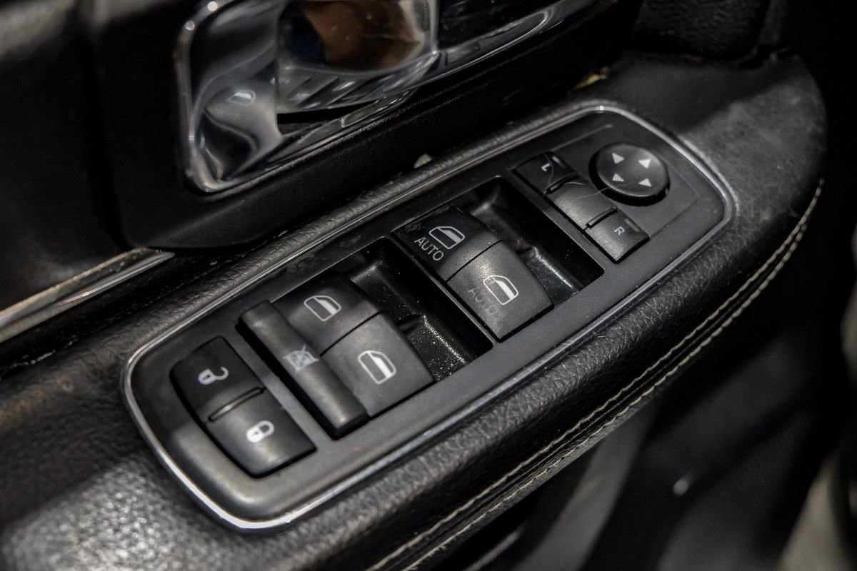 Used 2013 RAM 2500 Laramie w/ Convenience Group image 42