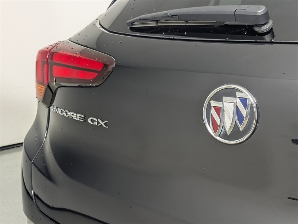 Used 2023 Buick Encore GX Select w/ Safety Package II image 8