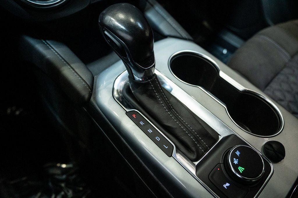 Used 2020 Chevrolet Blazer LT image 30