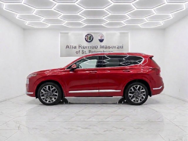 Used 2023 Hyundai Santa Fe Calligraphy FWD image 4