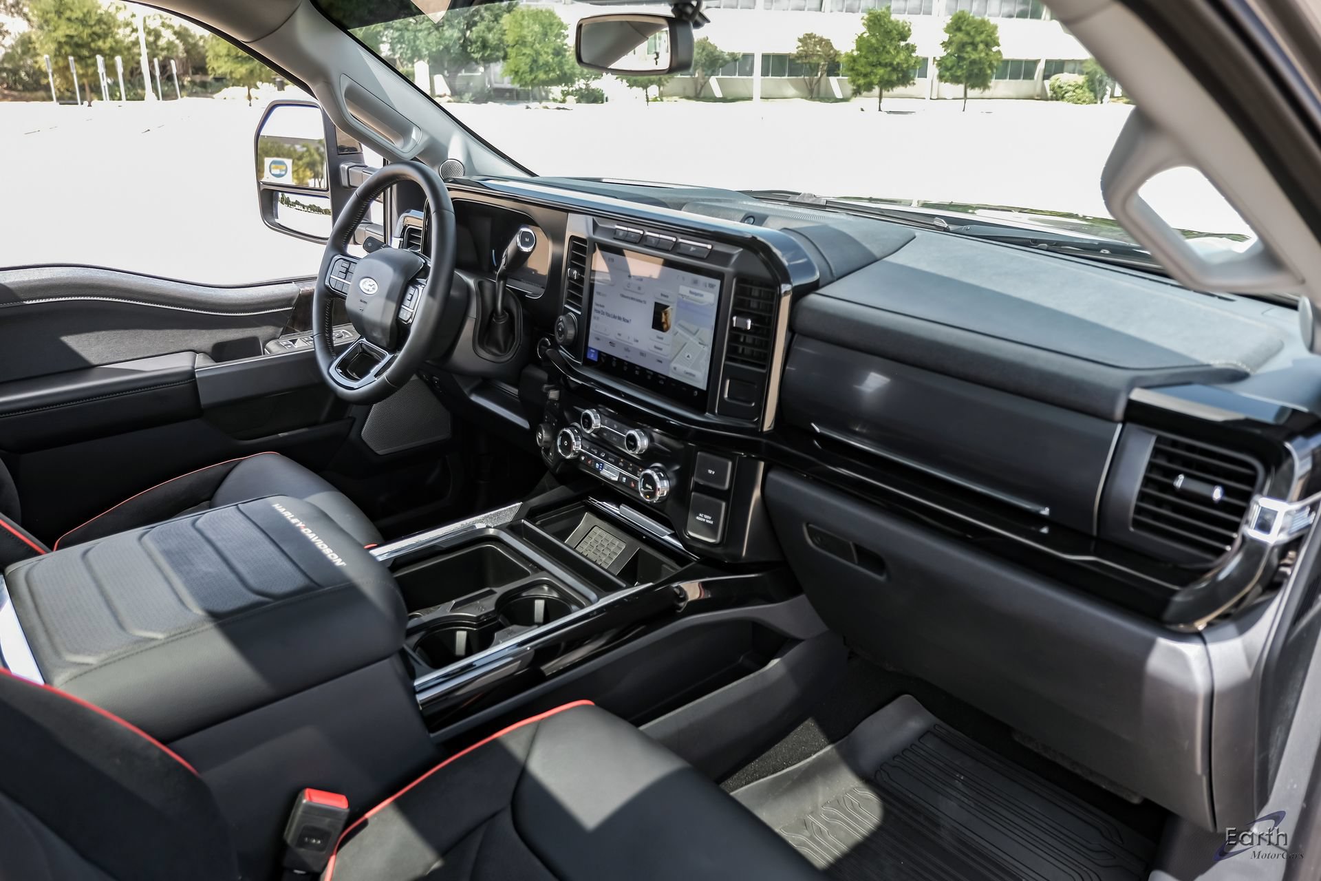 Used 2024 Ford F250 Lariat w/ Lariat Ultimate Package AWD/4WD image 53