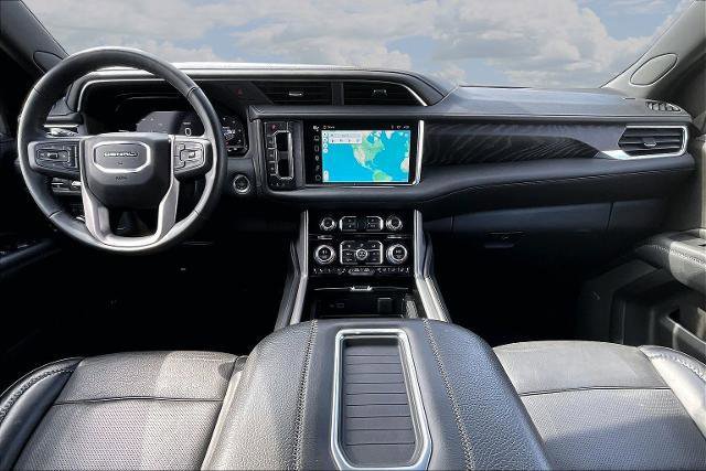 Used 2023 GMC Yukon Denali image 7
