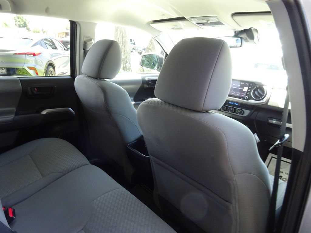 Used 2021 Toyota Tacoma SR5 RWD image 23