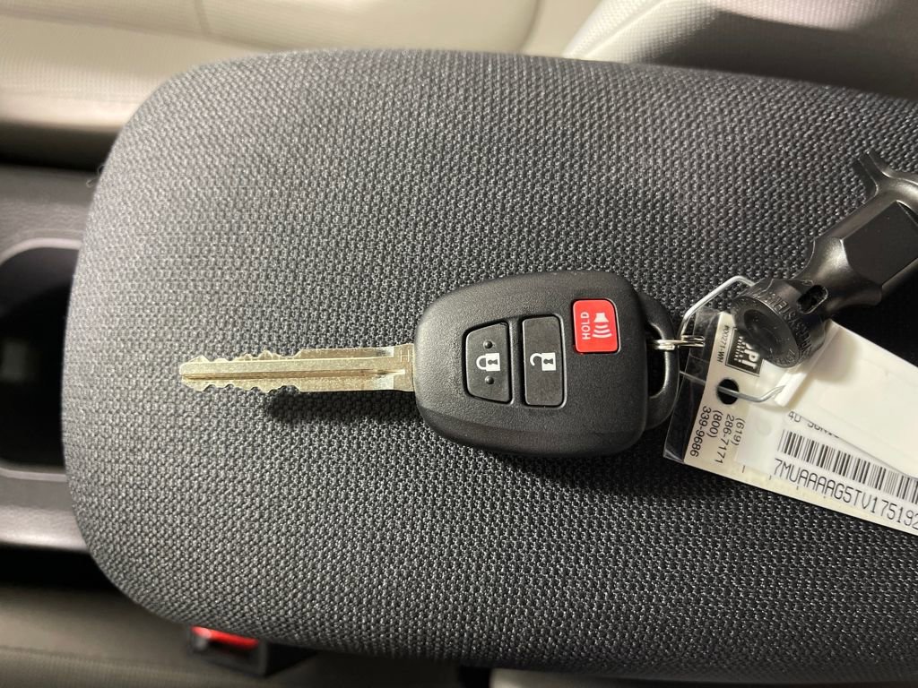 New 2026 Toyota Corolla Cross L image 24