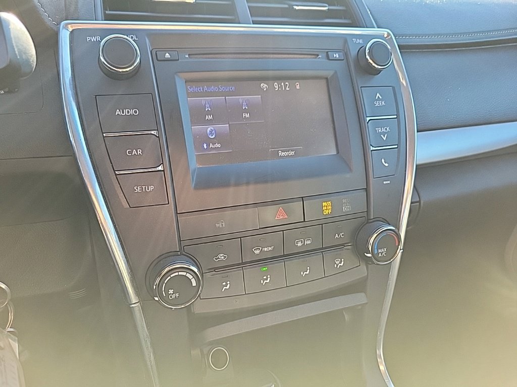 Used 2016 Toyota Camry SE FWD image 8