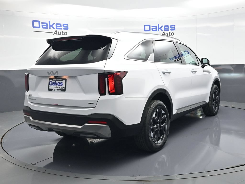 Certified 2026 Kia Sorento S AWD/4WD image 8